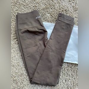 Alphalete Amplify Leggings - Mocha